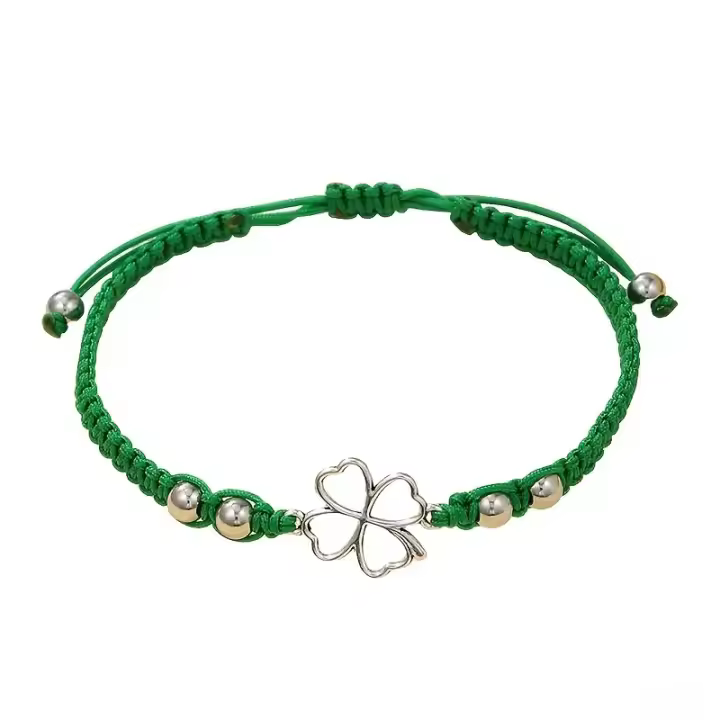 1pc Boho Tribal Style Handmade Knotted Bracelet with Lucky Clover Charm, Adjustable Green Rope, for St. Patrick'S Day Festival Gift, All-Season Friendship and Good Luck Wishes - 1