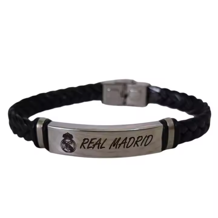 Pulsera ajustable de cuero y acero equipo de futbol R. Madrid - Opción de nombre grabado - Presentada en caja - Regalo para mujer hombre o niño - 1