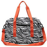 Bolso De Viaje Para Mujer Con Estampado Animal De Nylon Duradero Y Gran Capacidad Bolso Deportivo Grande Para Fin De Semana Y Noche - details 19