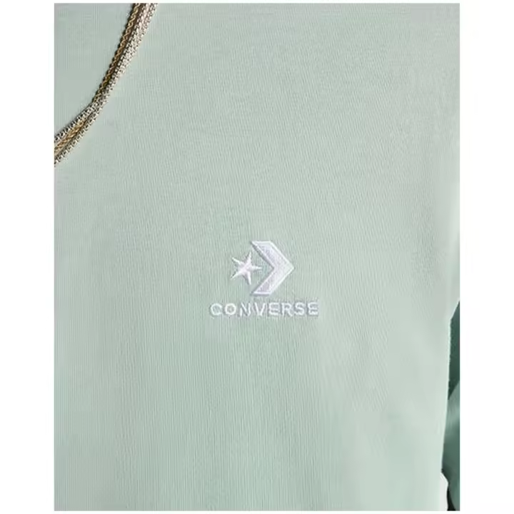 Camiseta marca Converse modelo 10023876-A41 para unisex en color verde - 1