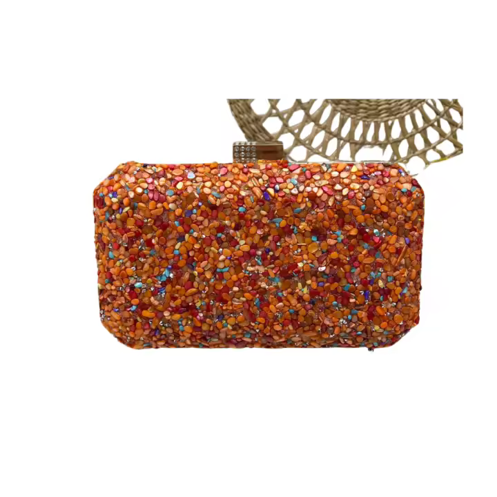 Bolso de Fiesta Lujoso de Pedrerías multicolores de una cara máxima elegancia. Medidas 20.5 x 5 x 12 cm - 1