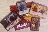 ¡Resistid!  Juego de mesa de cartas en Español  Modo solitario  Derrota a tus enemigos y protege la democracia y libertad  10+ años  Salt & Peppers Games - details 0