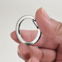 Premium Clip De Llave C Forma Con Resorte Rápido Anillo De Separación C-type Portador De Llaves Duradero Para Coche - details 1