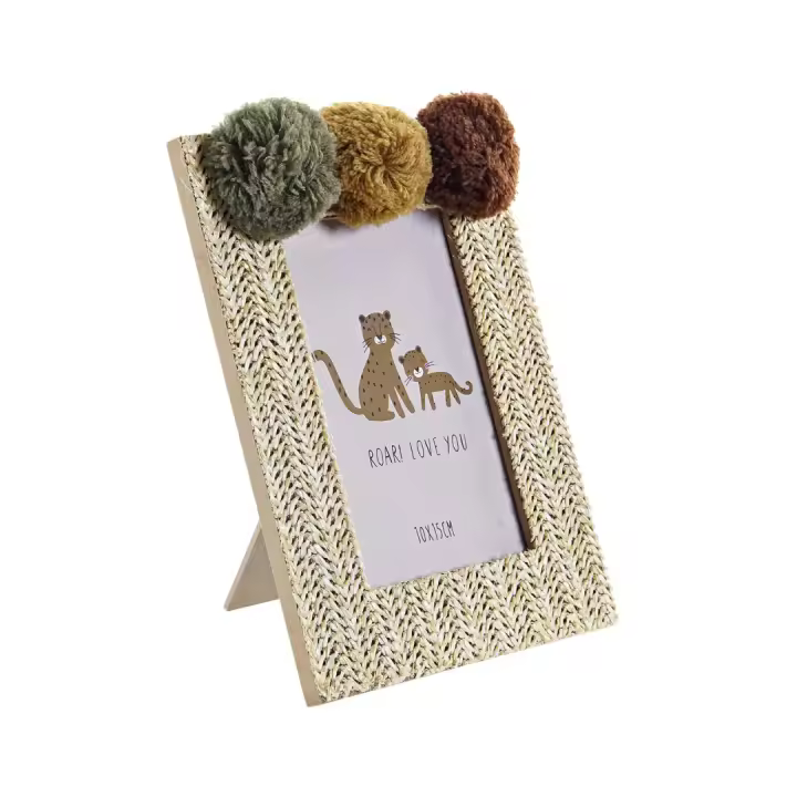 Marco de Foto Multicolor de PP, Poliéster para Imágenes de 10 x 15 cm - Estilo León Pompon - Diseño con Pompones - Medidas de 16 x 1 x 21 cm - Ideal para Decorar con Estilo Único y Divertido - 1