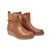 Eva Zorteon - Botines de polipiel con cuñita con cremallera. Marca SUPER MODE. - details 0