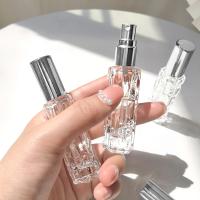Botella De Perfume De Vidrio Recargable 10ml Con Cabeza De Pulverización De Aluminio Dispensador De Perfume Vaciado - details 0