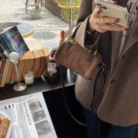 Bolso De Hombro Pequeño En Cuero Sintético Marrón Estilo Coreano Retro Casual Bolso Cruzado Para Mujer Con Cierre De Cremallera - details 14