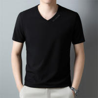 Camiseta De Hombre Casual Y Moda Con Cuello V Y Mangas Cortas En Color Sólido Transpirable Y Cómoda Para Verano Top Versátil - details 7