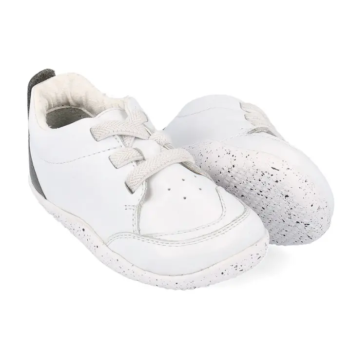Deportivas blancas gris de Bobux - 1