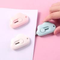 Cuchillo Portátil De Mini Tamaño En Forma De Conejo Y Nube Cortador De Papel Para Oficina Suministros De Corte De Hoja De Acero Inoxidable - details 1