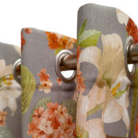 Cortina confeccionada Ollados metálicos Paula Gris. Esta cortina translúcida aporta luz y estilo a cualquier estancia. Su diseño moderno la convierten en la elección ideal. ¡Disfruta de la calidad y el diseño español! Fabricado en España - details 1