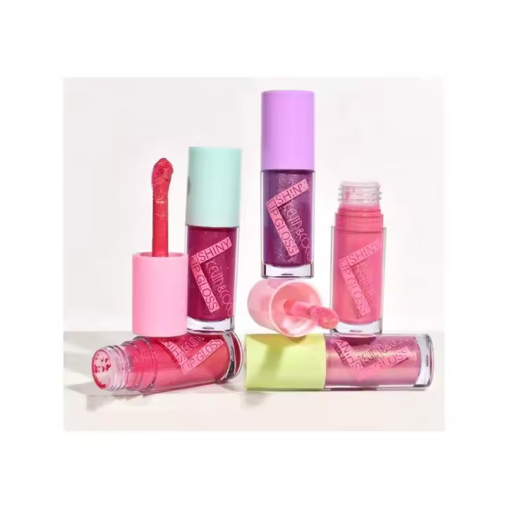 Kevin& Coco - Colección Completa de 5 Brillos Labiales Shiny con Aplicador Suave y Acabado Ultraglossy – Tonos Variados para Labios Jugosos, Hidratados y Luminosos Todo el Día – Regalo Ideal o Must-Have de Maquillaje Diario - 1