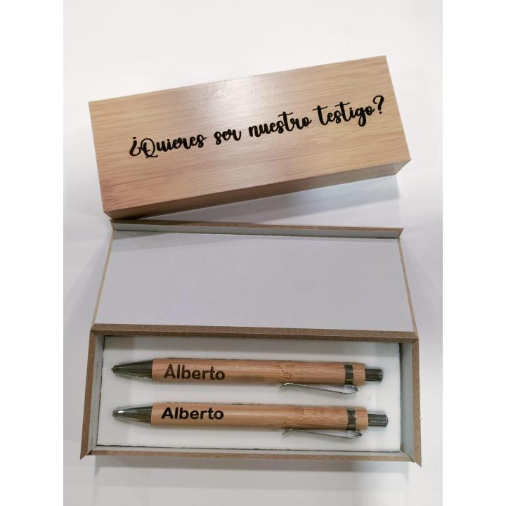 SET TESTIGOS ESTUCHE BOLIGRAFO + PORTAMINAS EN MADERA PERSONALIZABLE CON FRASE