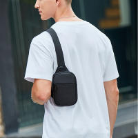 Bolso Pequeño Para Hombre De Moda Con Cierre De Cremallera Material Oxford Suave Con Bolsillo Para Móvil Estilo Versátil - details 3