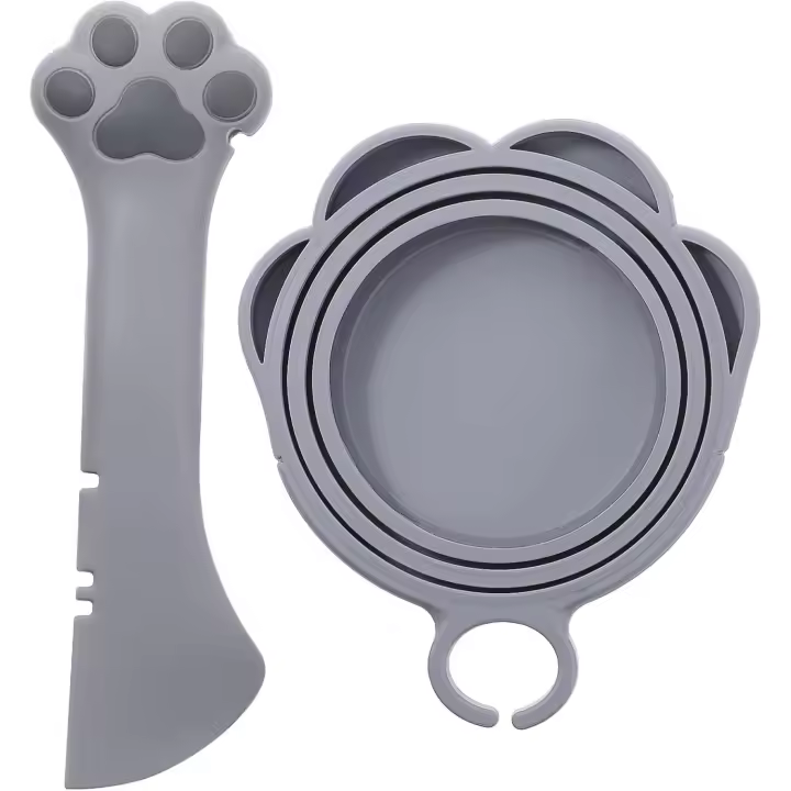 Tapas para latas de comida para mascotas, tapas para cucharas de comida para gatos, abridor con linda forma de pata, espátula de silicona para almacenamiento de perros (gris) - 1