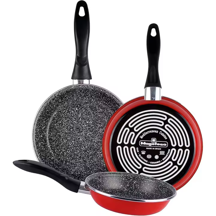 Magefesa K2 Rojo Juego de 3 sartenes (20/24/28)cm de acero vitrificado exterior rojo. Antiadherente bicapa reforzado efecto piedra, aptas para todo tipo de cocinas - 1