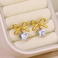 Pendientes De Corazón Colgantes De Acero Inoxidable Con Zirconia Cubica Blanca Para Mujer Joyería De Oído Impermeable Regalo De Fiesta - details 0