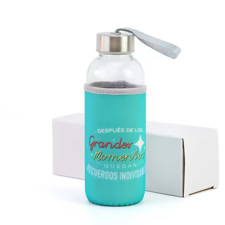 Pack de 6 a 30 unidades de botellas para boda, Botellas con funda de boda, 3 modelos, Detalles para invitados de boda, Regalos originales para invitados, Botella de cristal, No personalizable, Regalantes.com - 1