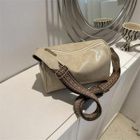 Bolso Bandolera De Cuero PU Vintage Para Mujer Pequeño Bolso De Mano Y Monedero Estilo Casual Viaje Decoración Sin Cierre De Cremallera - details 15