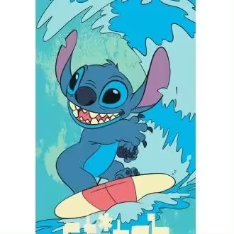 Toalla Stitch Disney De Playa y Ducha, Licencia 100% Oficial, 70x140 cm, New Import - Kiglam - 1