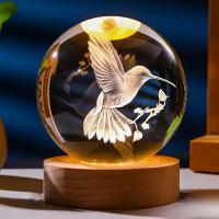 Bola De Cristal Con Hummingbird 3D Láser Grabado Decoración Creativa Para Hogar Y Dormitorio Regalo Para Cumpleaños Y Graduación - details 0