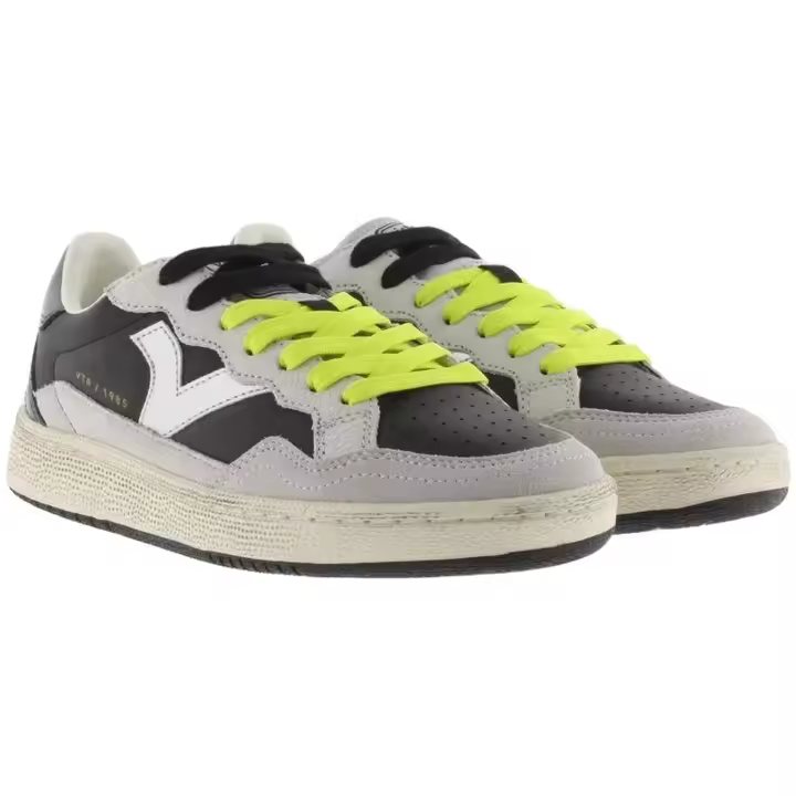 Calzado Lifestyle marca Victoria modelo 8806103-Blanco para mujer en color blanco - 1