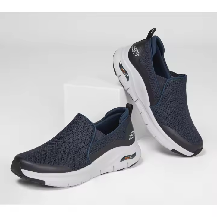 Calzado Sportswear marca Skechers modelo 232043-Nvy para hombre en color azul - 1