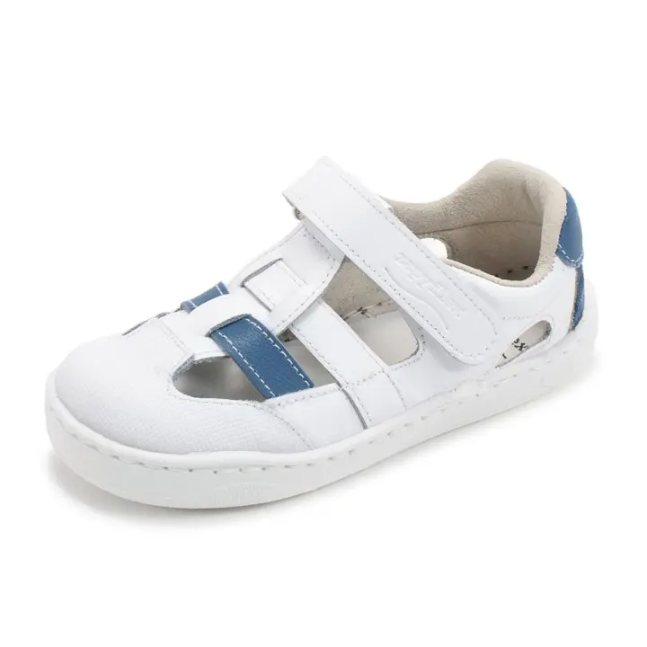 Sandalias marca Zapy para niños en color blanco - 1