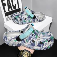 Nuevos Sandalias De Verano Para Hombres 2024 Zapatillas De Jardín Al Aire Libre Clogs Casual Moda Lujo Zapatos Cómodos Para El Hogar Tallas 40-47 - details 19