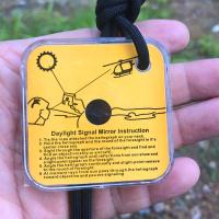 Espejo De Señal Reflector Para Supervivencia Al Aire Libre Herramienta Práctica De Luz Del Día Para Camping Y Senderismo Suministros De Primeros Auxilios 1PC - details 4