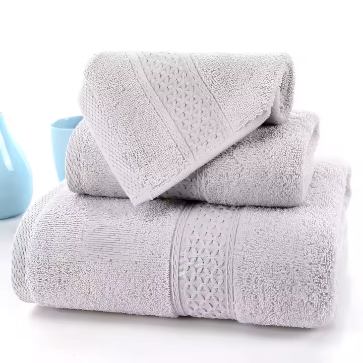 Juego de toallas de Algodón de lujo para el hogar, Set de 3 piezas, Ultra suave, highly absorbente, incluye 1 toalla de baño, 1 toalla de mano, 1 paño - 1