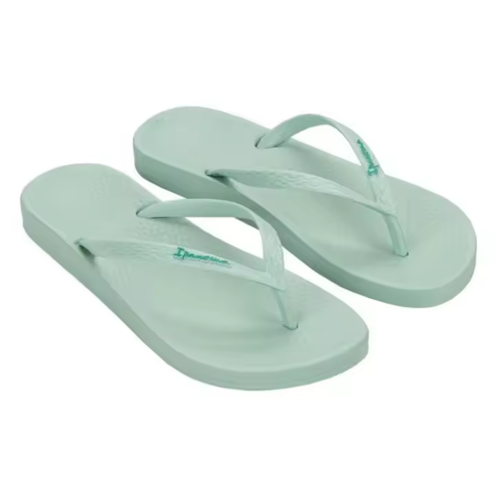Piscina Y Playa marca Ipanema modelo Ip 82591 para señora en color verde - 1