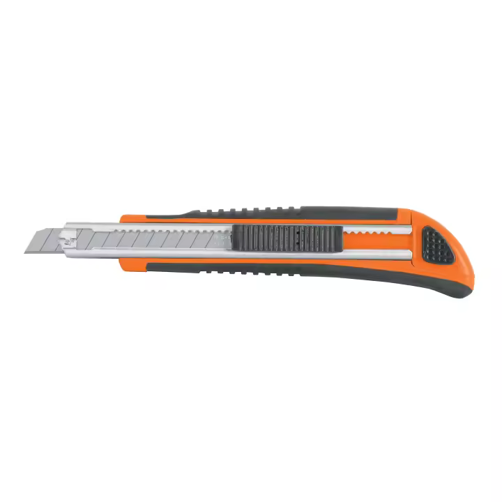 Cúter Profesional Truper con Grip Antideslizante y Seguro Automático - 1