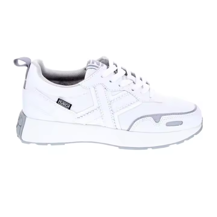 Shoes Sneakers Mujer marca Munich modelo Xemine 70 para mujer en color blanco - 1
