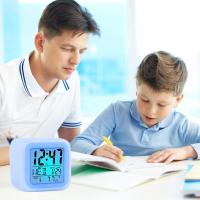 Reloj despertador digital para niños, Luz Nocturna de 7 Colores, función de Repetición, detección de temperatura para niños Pequeños, niños y estudiantes en el dormitorio, funciona con Pilas - details 2