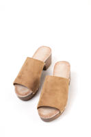 Lyla Wang Sandalias mujer mules con tacón alto y plataforma efecto madera con tachas y plantilla acolchada - details 7