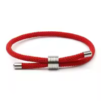 Pulsera De Hilo Simple Con Hebilla De Acero Inoxidable Amuleto Rojo Y Negro No Desvanecido Para Amigos Pulsera De Suerte - details 4