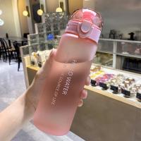 Botella De Agua Transparente Para Deporte 780ml Portátil Para Gimnasio Y Viajes a Prueba De Fugas Con Tapa Estilo Moderno En Colores Rosa Azul Negro Y Blanco - details 6