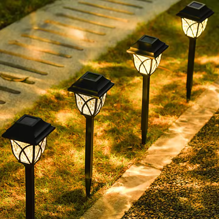 8 Pack De Luces Solares Para Jardín Luz De Hierba Brillante Exterior Impermeable LED Luces De Camino Paisajísticas - 1