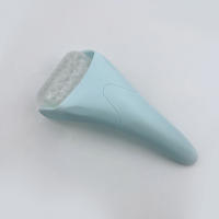 1pc Rodillo De Hielo Masajeador Para Musculos Superficiales Y Cuidado De La Piel Con Mango De Plástico Herramienta Multiusos Para El Rostro - details 9