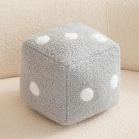 Cojín De Dados De Peluche Cubo De Dados Muñeco Relleno Juguete De Juego Decoración De Interiores Para Fiesta Suministros De Decoración Del Hogar Y Del Coche - details 3