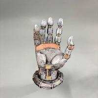 Figura de mano mecánica en resina , soporte para mandos de juego - details 11