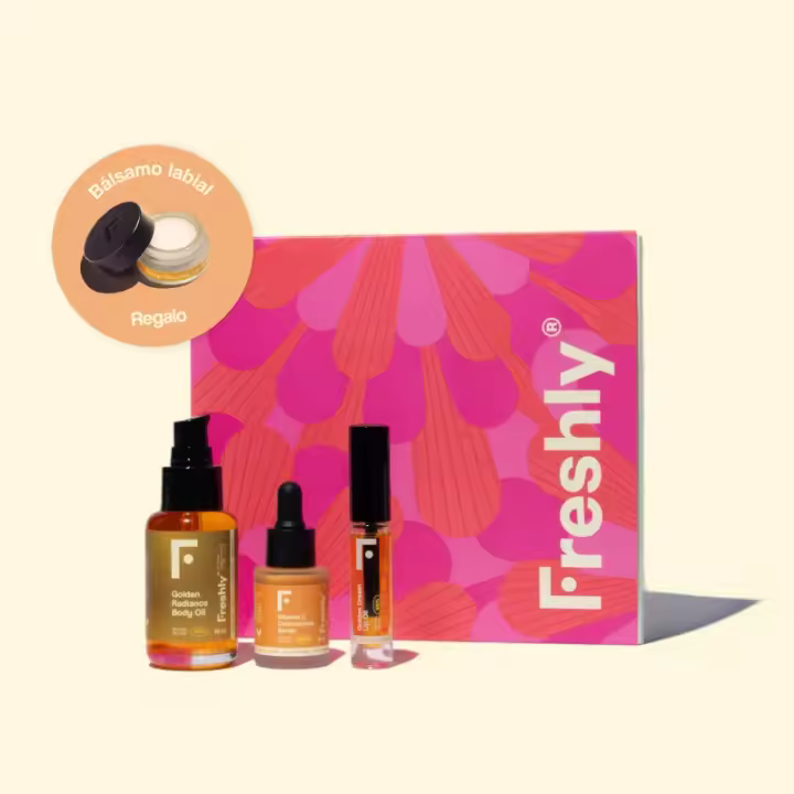 Freshly Cosmetics - Vitamin C & Hydration Essentials - Cofre esenciales hidratantes con sérum vitamina C - 1