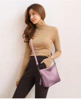 Nuevo bolso de mamá con borlas de primavera y verano, bolso bandolera de hombro versátil de estilo coreano, bolso tipo cubo de gran capacidad - details 1