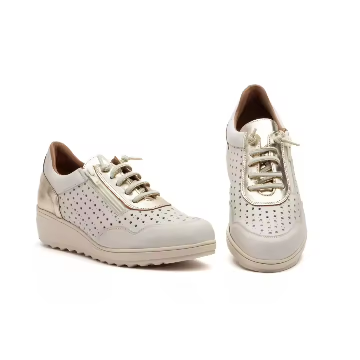 SS-4010 Beige Champagne  Hecho en España Deportivos Mujer Piel Beige Champagne Oscuro Numeración: 35-41 Marca: Otras marcas Color: Beige Champagne deportiva tipo snaker todo piel cordon elastico para mayor comodidad - 1
