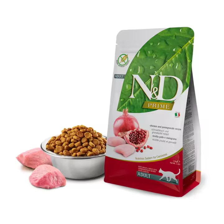 FARMINA N&D CAT PRIME POLLO Y GRANADA PARA GATOS ADULTOS 5 Kg.  Pienso sin cereales ni gluten.  Con un 30% de pollo fresco deshuesado y un 25% pollo deshidratado. Con granada nutritiva - 1