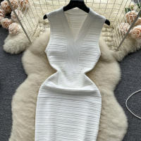 Vestido Bodycon Sin Mangas De Cuello V Blanca Para Mujer REALEFT Elegante Y Casual De Verano Con Ajuste Corporal Mini - details 18