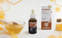 Erbotech, Extracto de Propóleo, Propóleo en Gotas, 30ml, Propóleo 100% Puro y Natural, 70% Alcohol, Tinta Madre, Remedio Natural para Dolor de Garganta y Tos, Apoya La Salud Respiratoria, ideal para Vegetarianos, Hecho en Italia - details 0