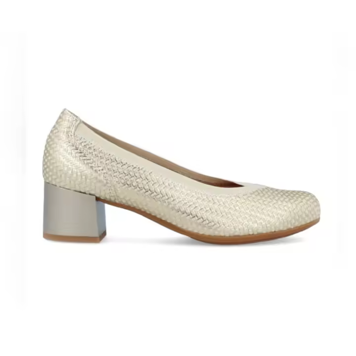 Shoes Anchos Y Confortables marca Pitillos para mujer en color metal - 1