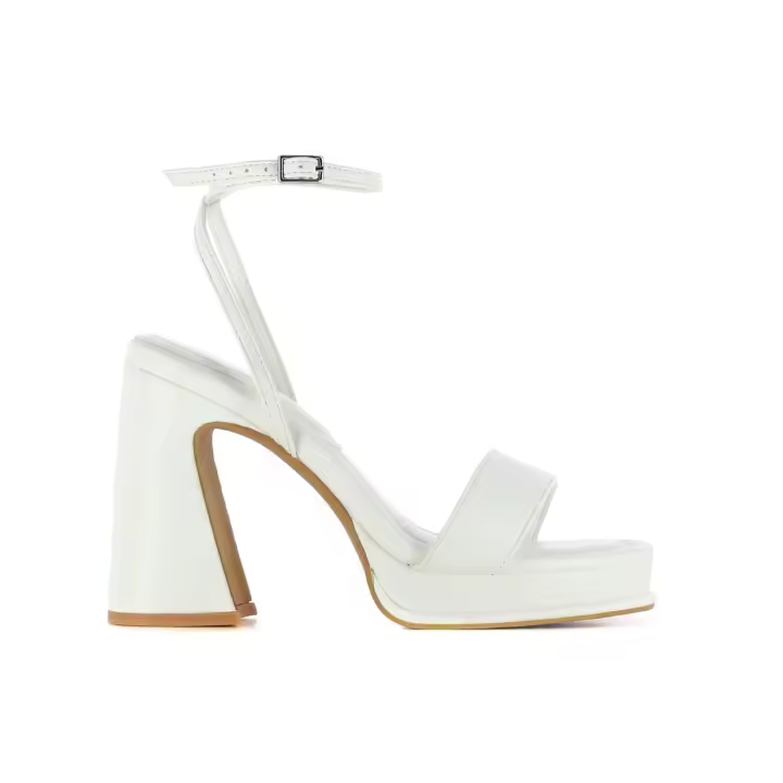 CAMILA'S Sandalias de tacón TAO de color Blanco - 1